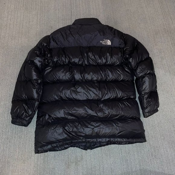north face nuptse puffer jacket - Picture 2 of 2